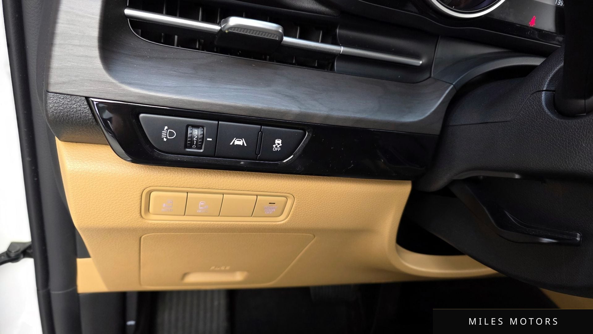 Kia Carnival 2022 — миниатюра 16