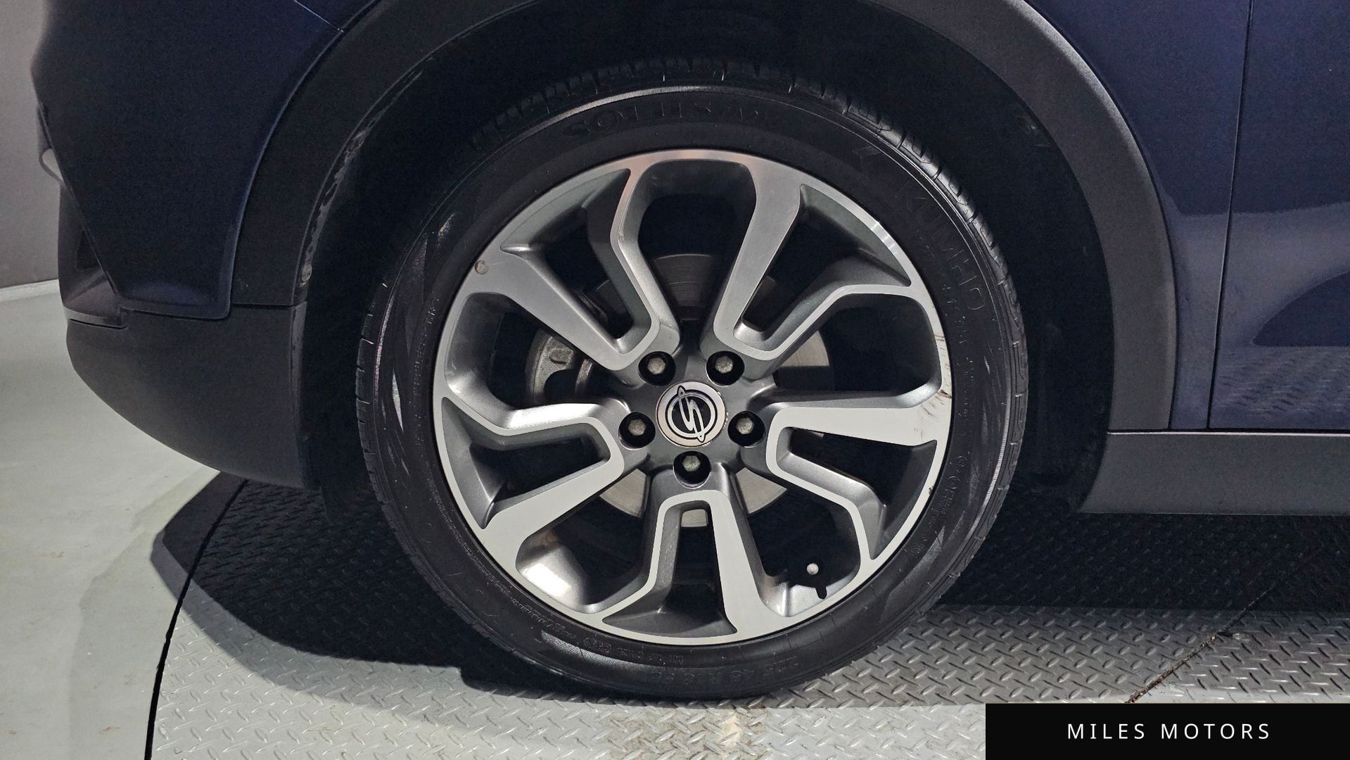 KG Mobility Tivoli 2016 — миниатюра 5