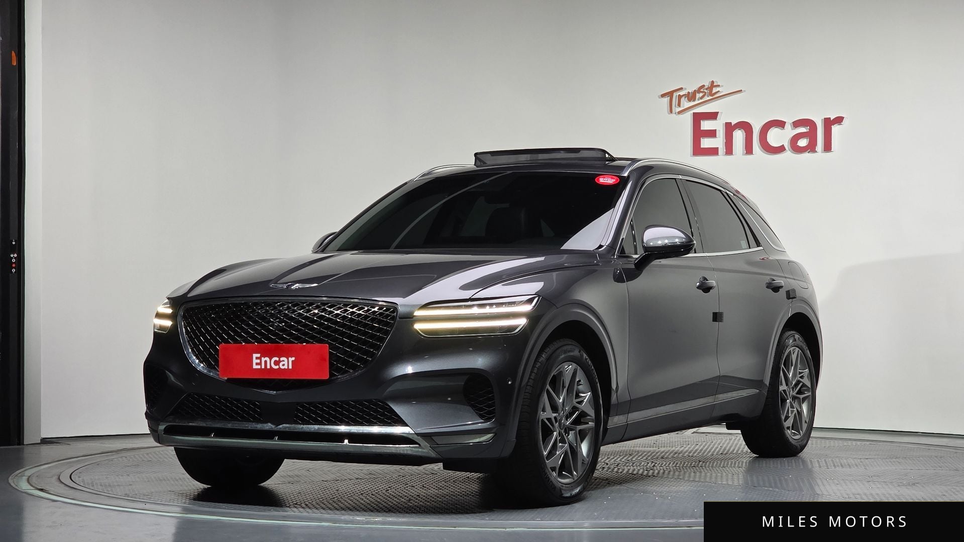 Genesis GV70 2021 — фото 1 из 12