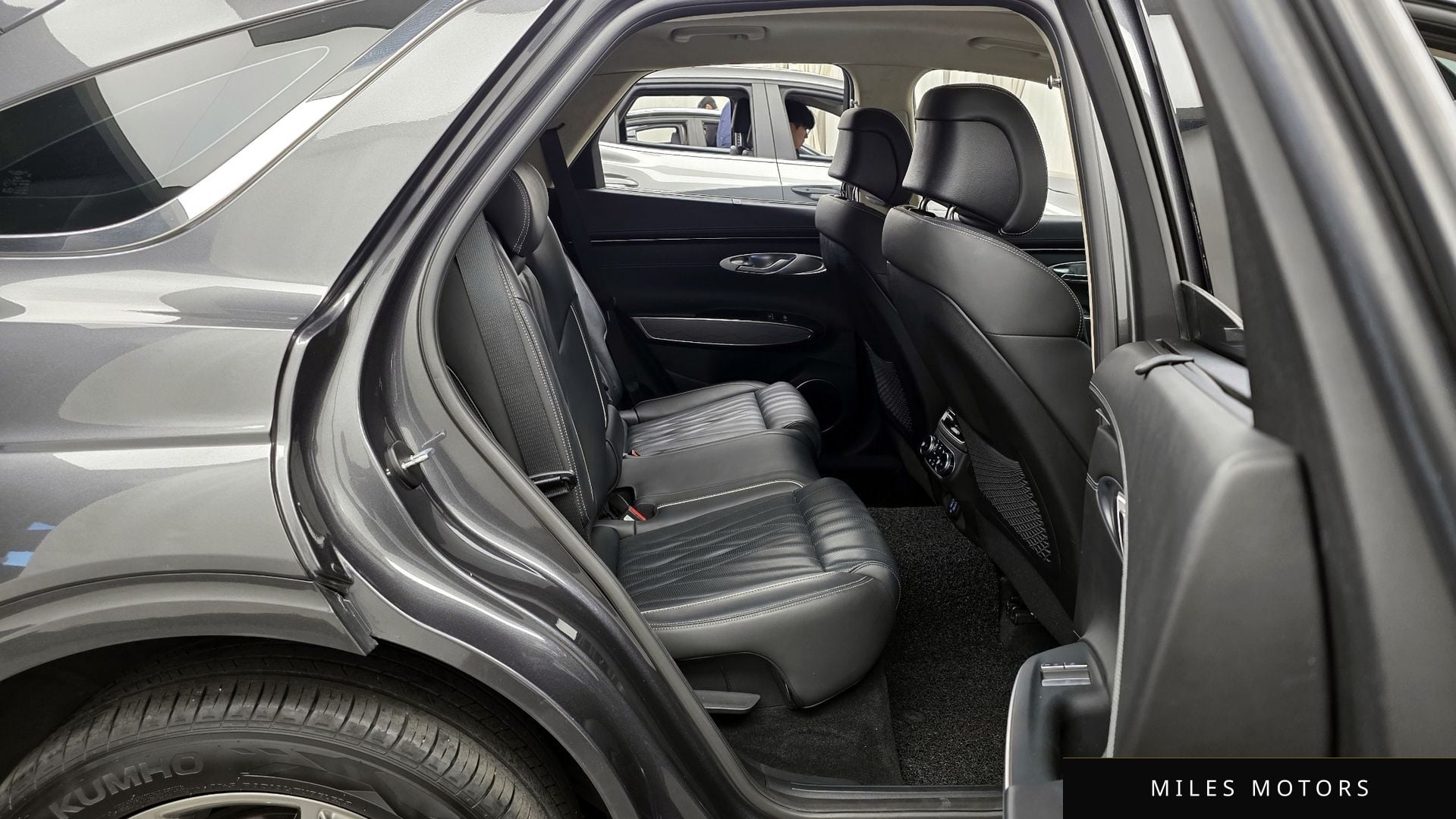 Genesis GV70 2021 — миниатюра 12