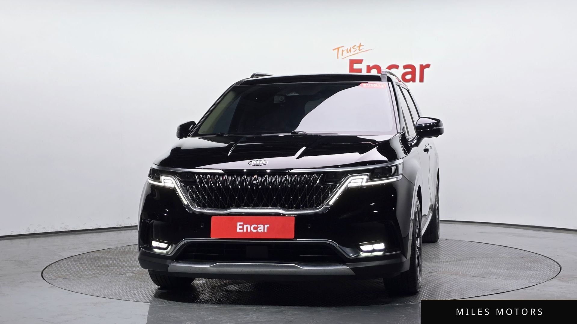 Kia Carnival 2021 — миниатюра 2