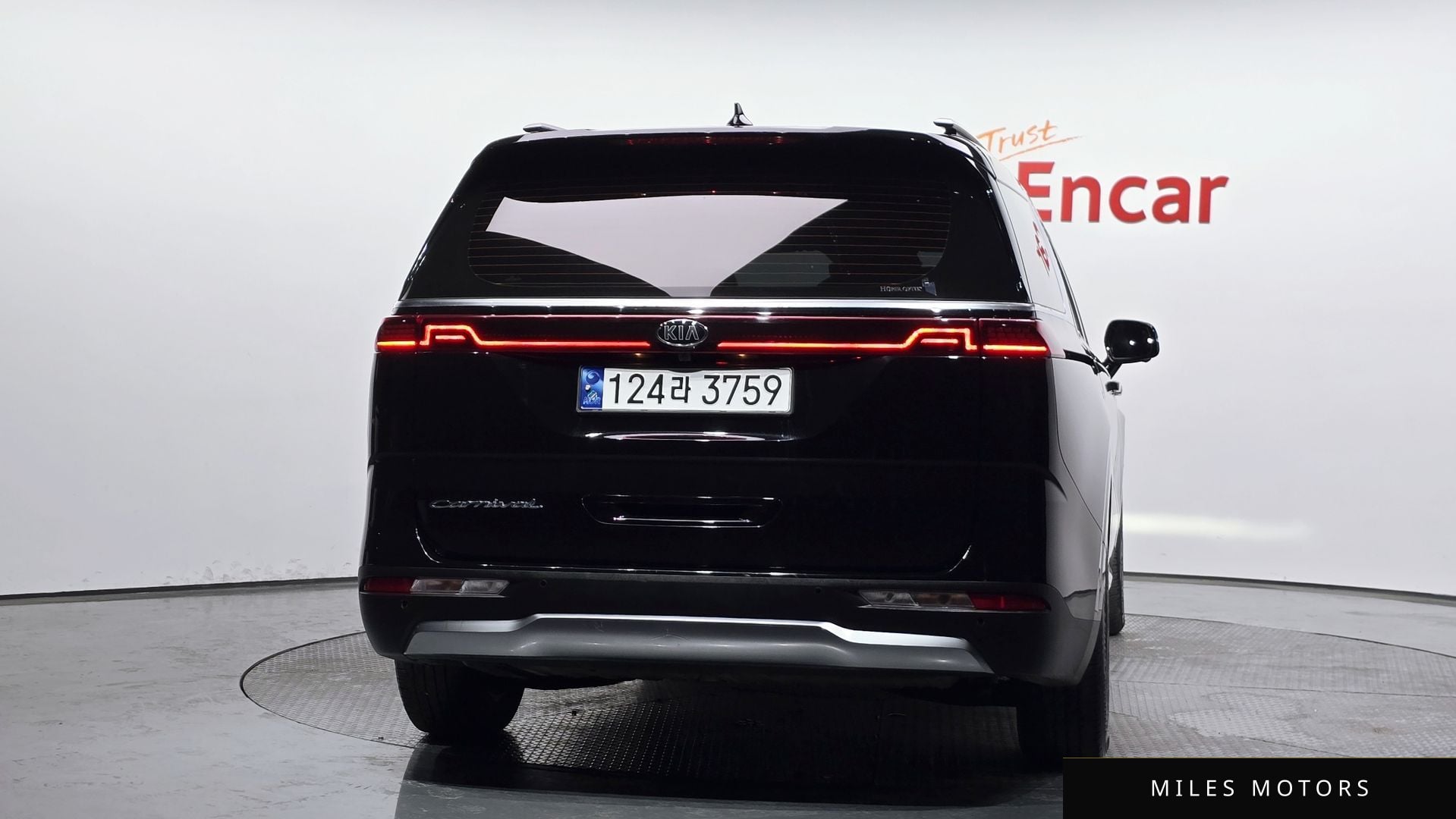 Kia Carnival 2021 — миниатюра 3