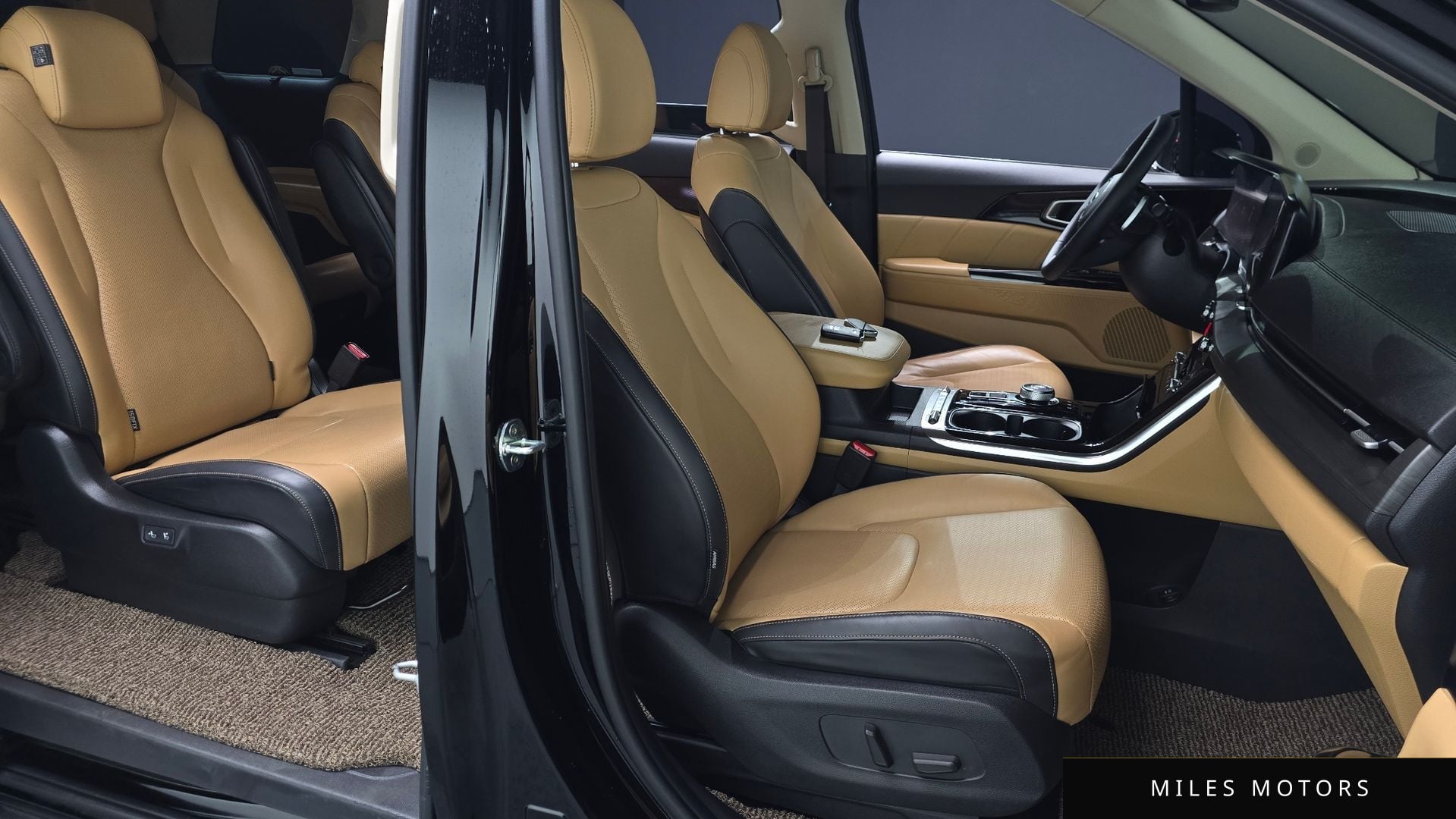 Kia Carnival 2021 — миниатюра 9