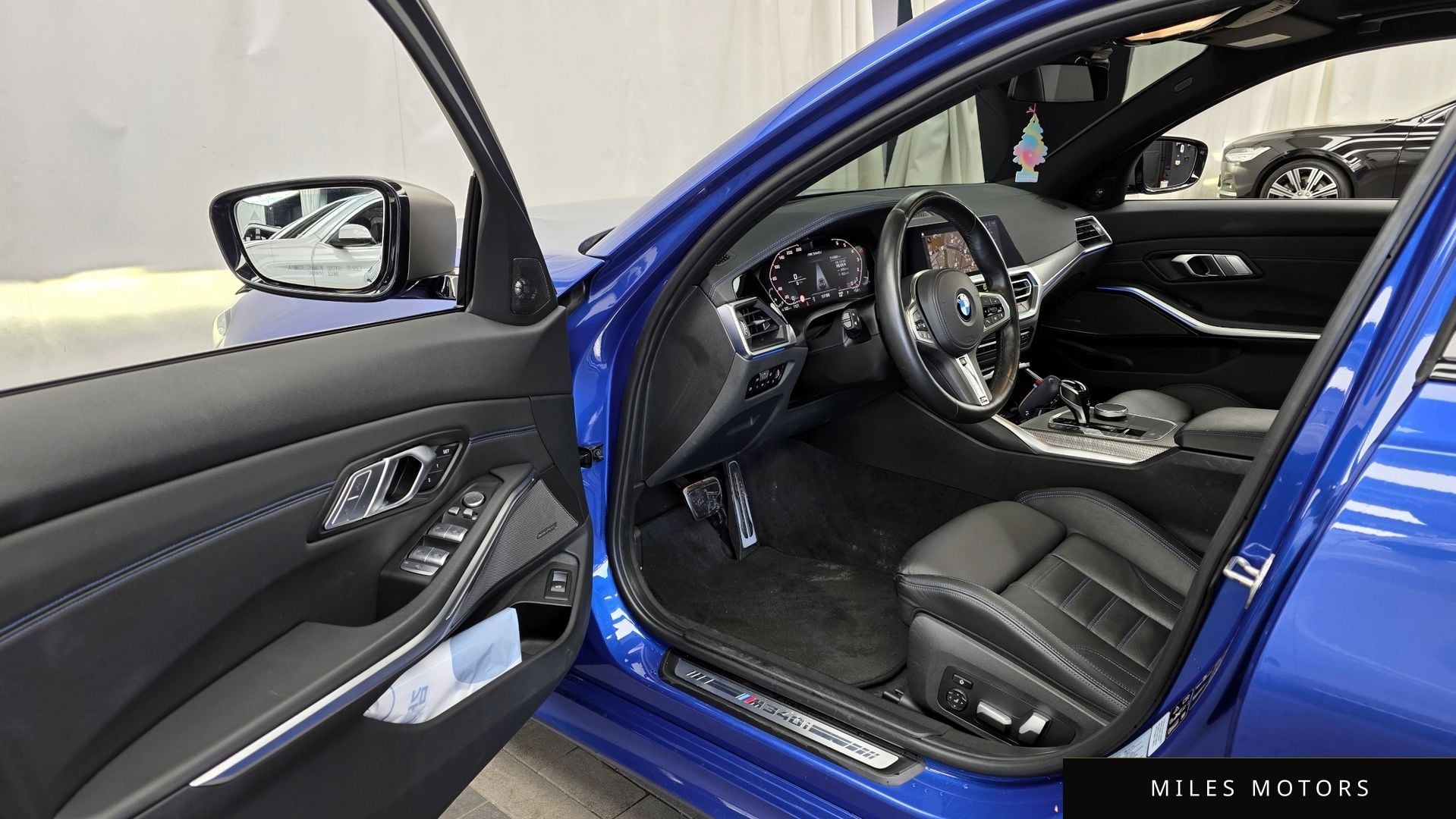 BMW 3 Series (G20) 2021 — миниатюра 10