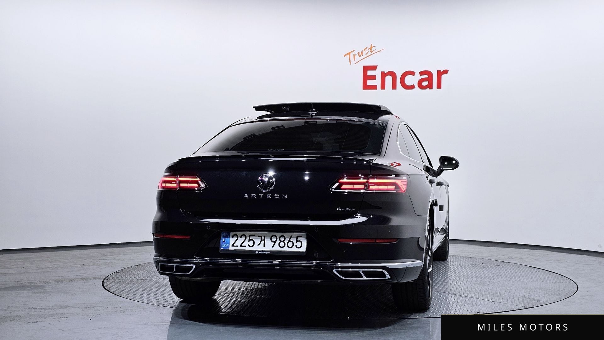 Volkswagen 아테온 2023 — миниатюра 4