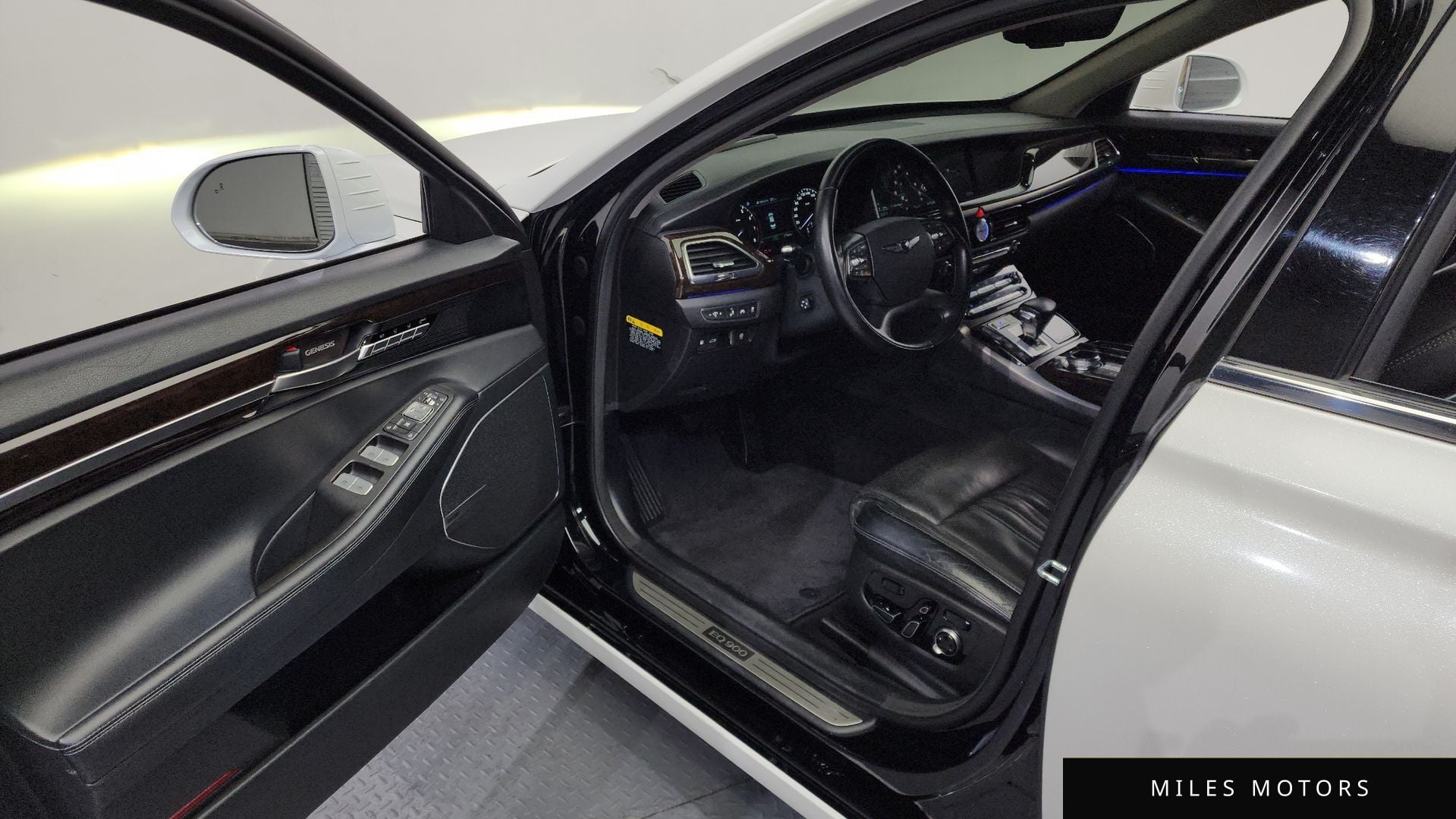 Genesis EQ900 2016 — миниатюра 10