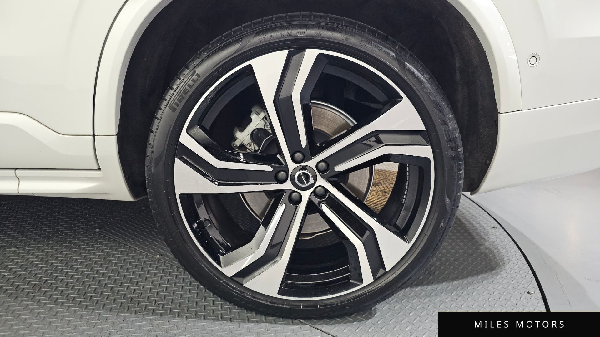 Volvo XC90 2021 — миниатюра 5