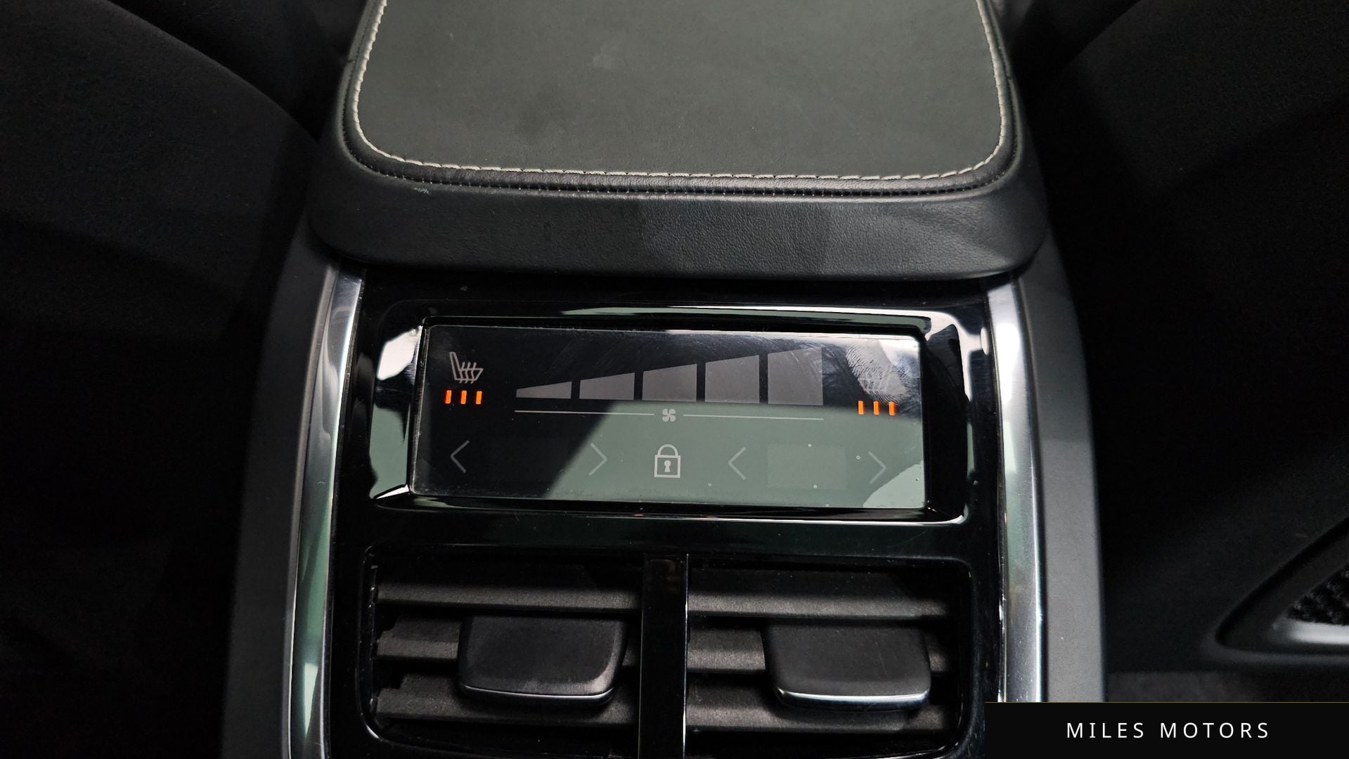 Volvo XC90 2021 — миниатюра 18