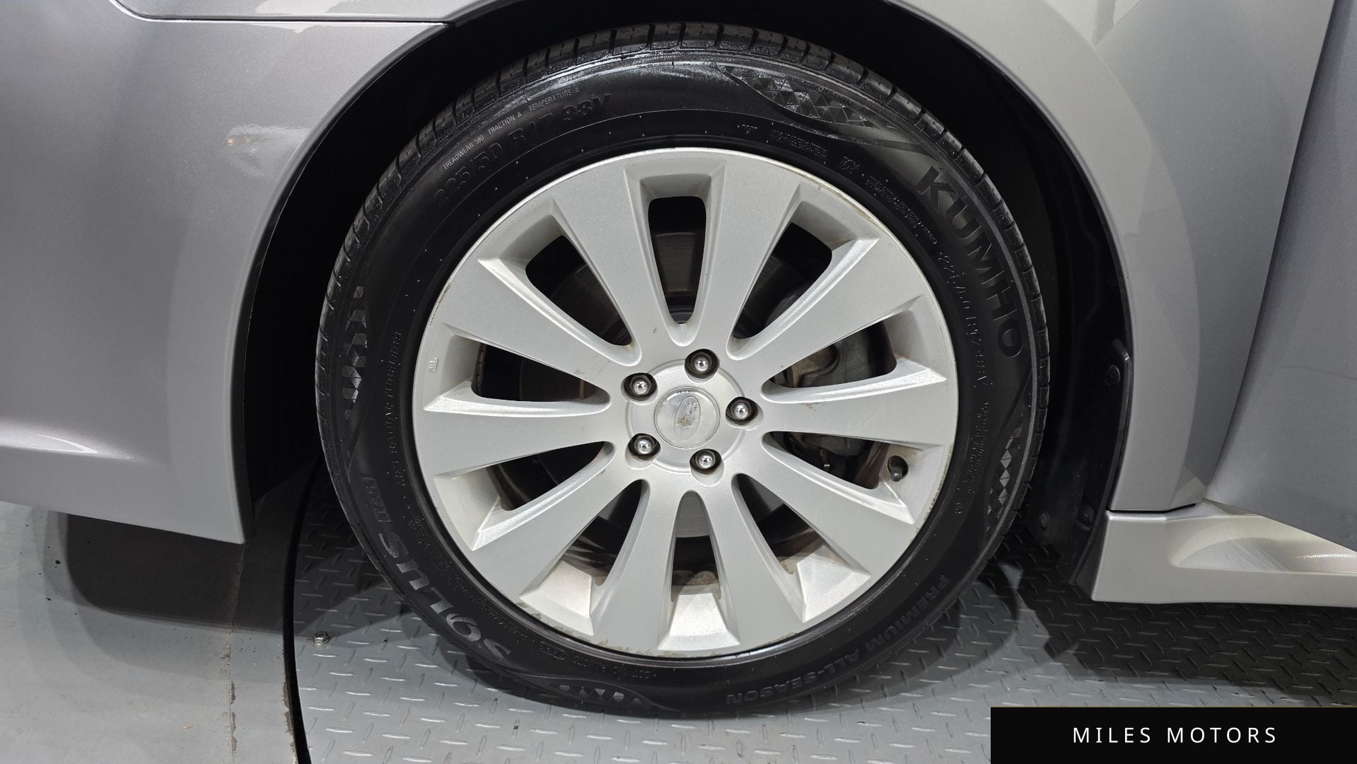 Subaru 레거시 2011 — миниатюра 5