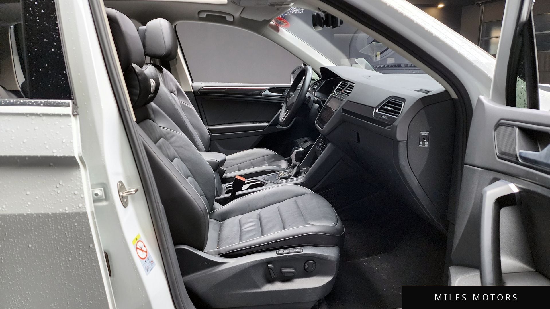 Volkswagen Tiguan 2023 — миниатюра 10