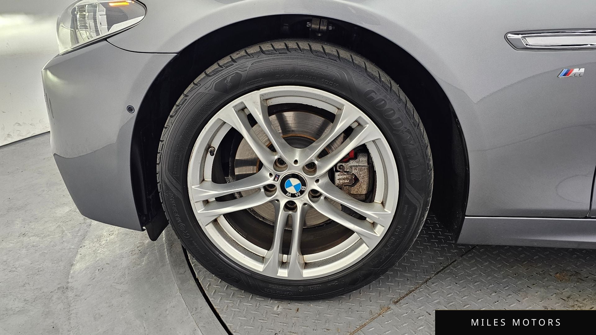 BMW 5 Series (F10) 2016 — миниатюра 5