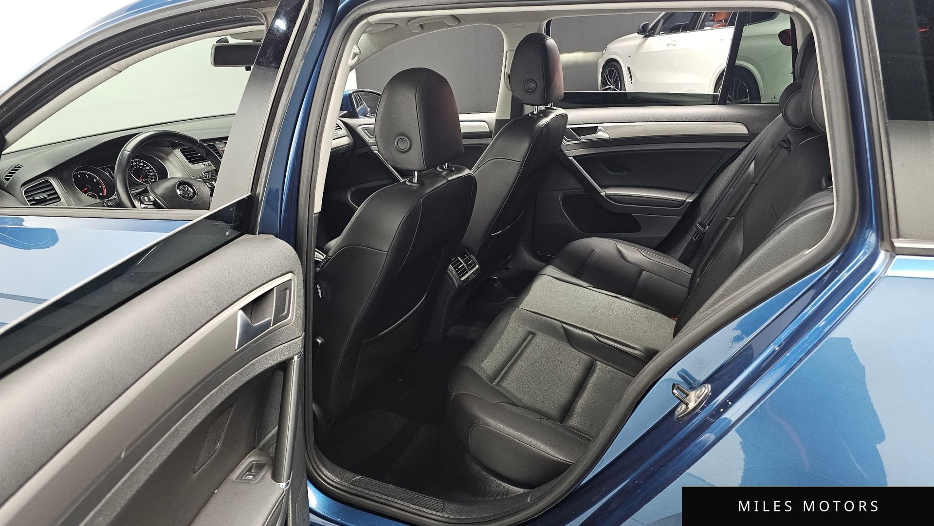 Volkswagen 골프 2015 — миниатюра 12