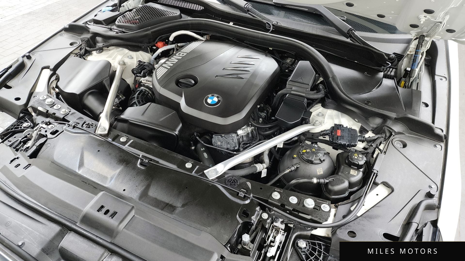 BMW 5 Series (G60) 2025 — миниатюра 6