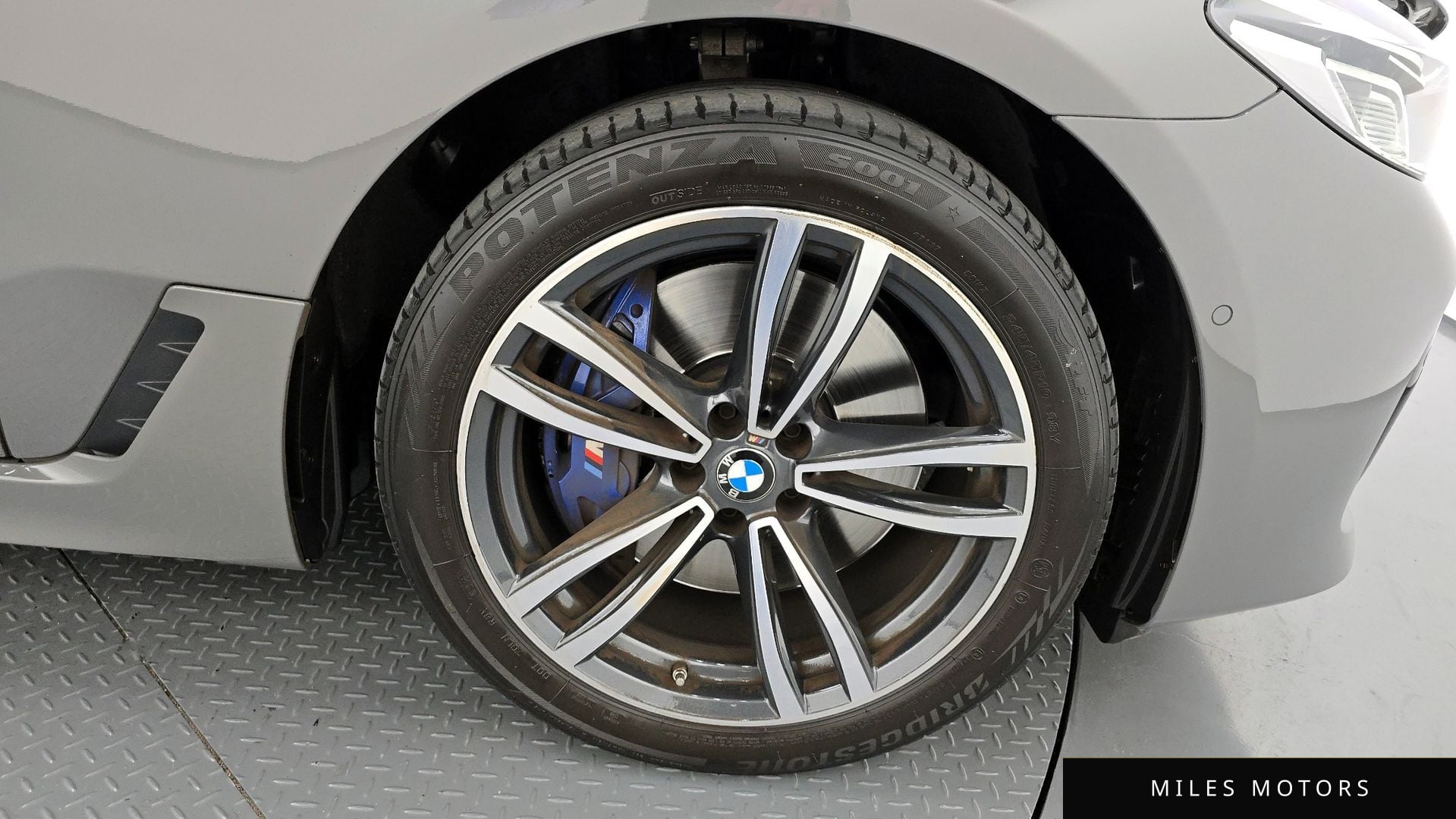 BMW 6 Series GT (G32) 2021 — миниатюра 5