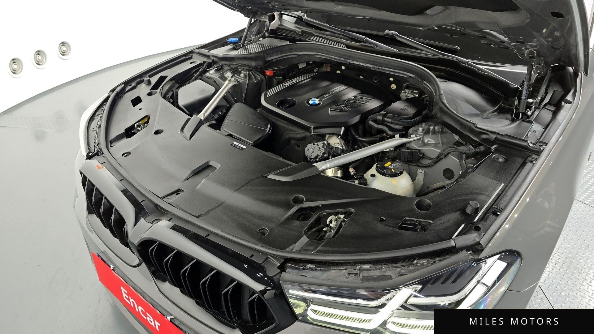 BMW 6 Series GT (G32) 2021 — миниатюра 6