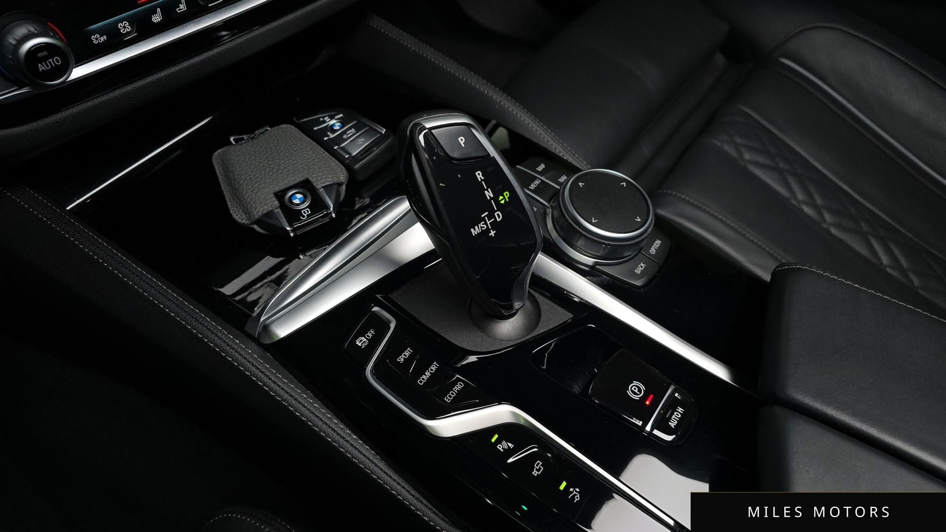 BMW 6 Series GT (G32) 2021 — миниатюра 9