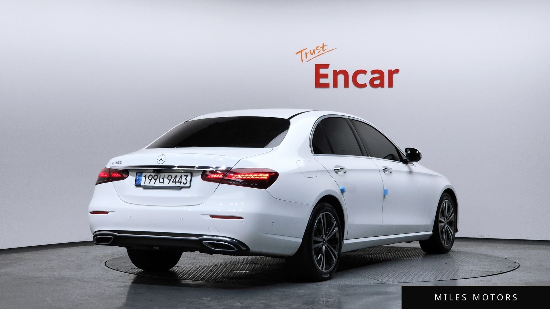 Mercedes-Benz E-Class W213 2021 — миниатюра 2