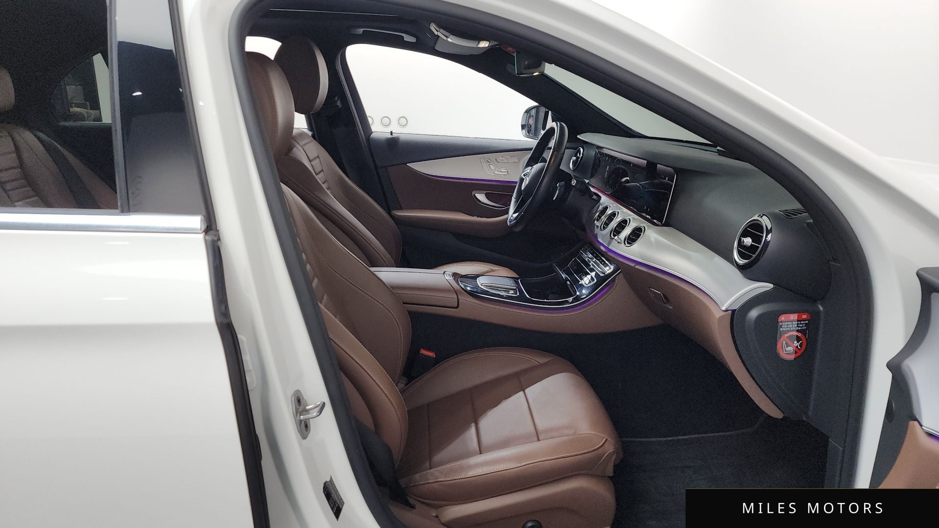 Mercedes-Benz E-Class W213 2021 — миниатюра 11