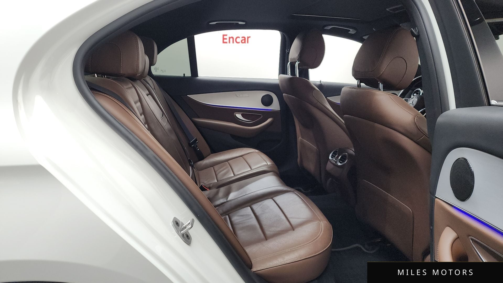 Mercedes-Benz E-Class W213 2021 — миниатюра 12