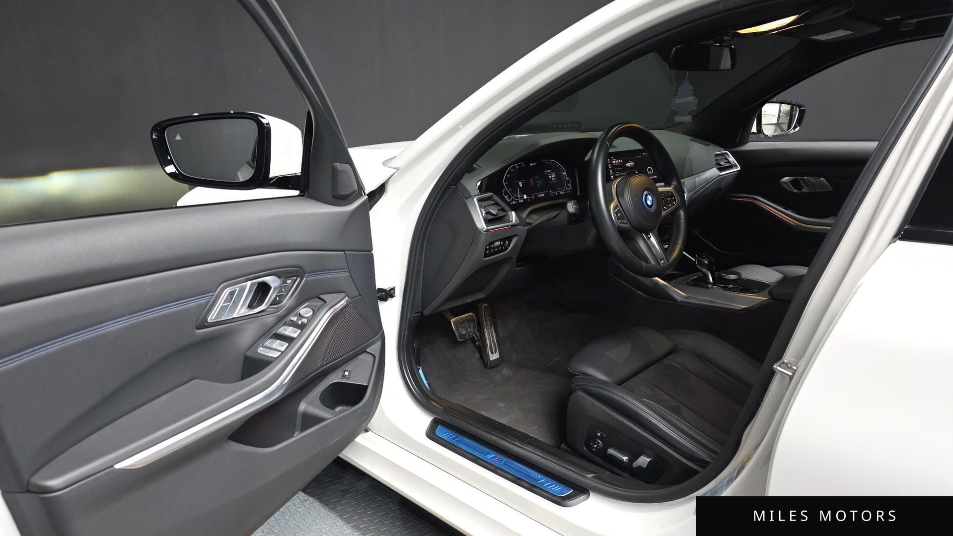 BMW 3 Series (G20) 2022 — миниатюра 10