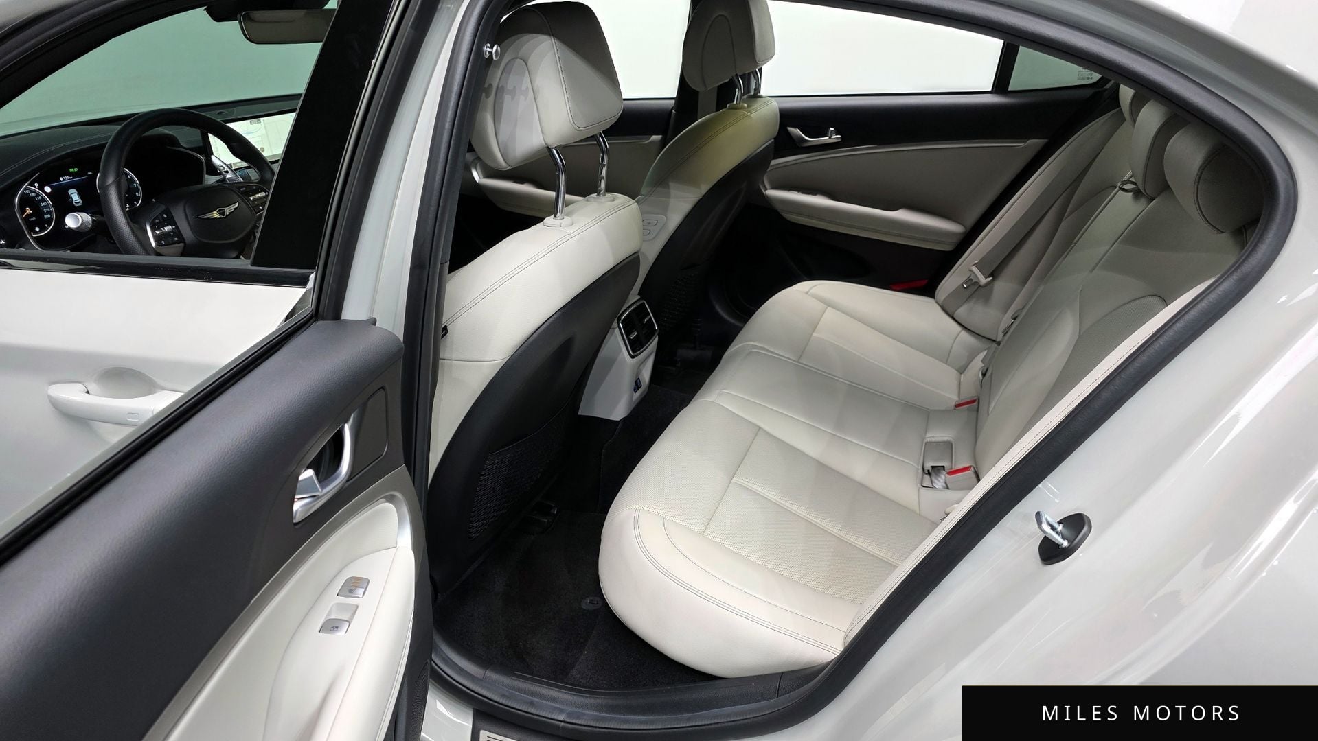 Genesis G70 2024 — миниатюра 12