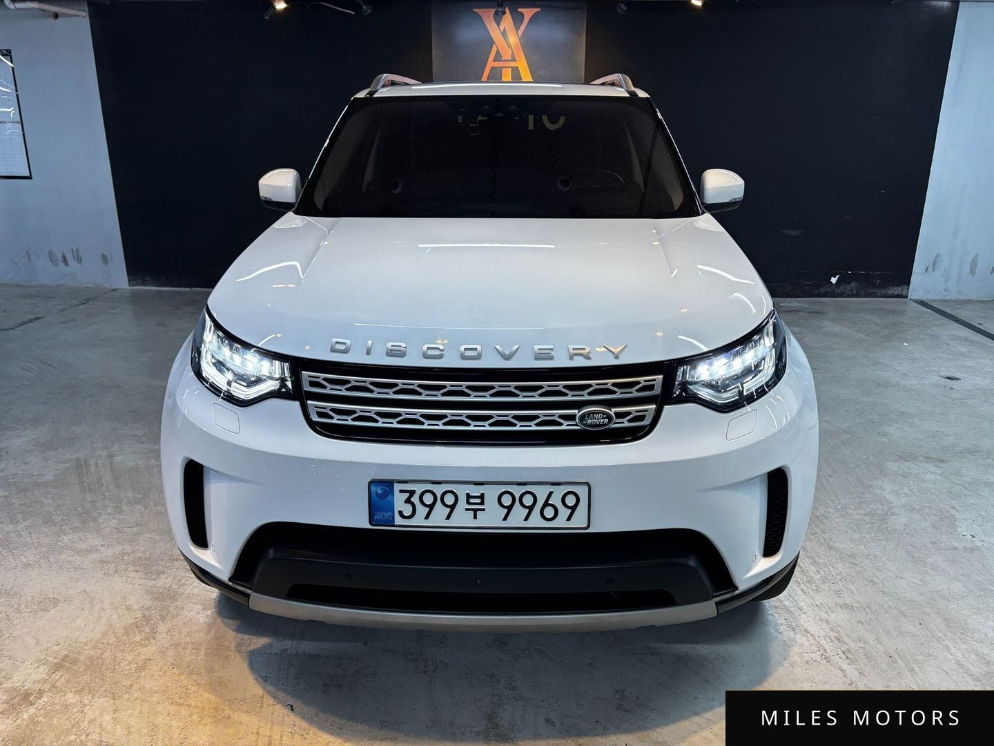 Land Rover Discovery 2020 — миниатюра 3