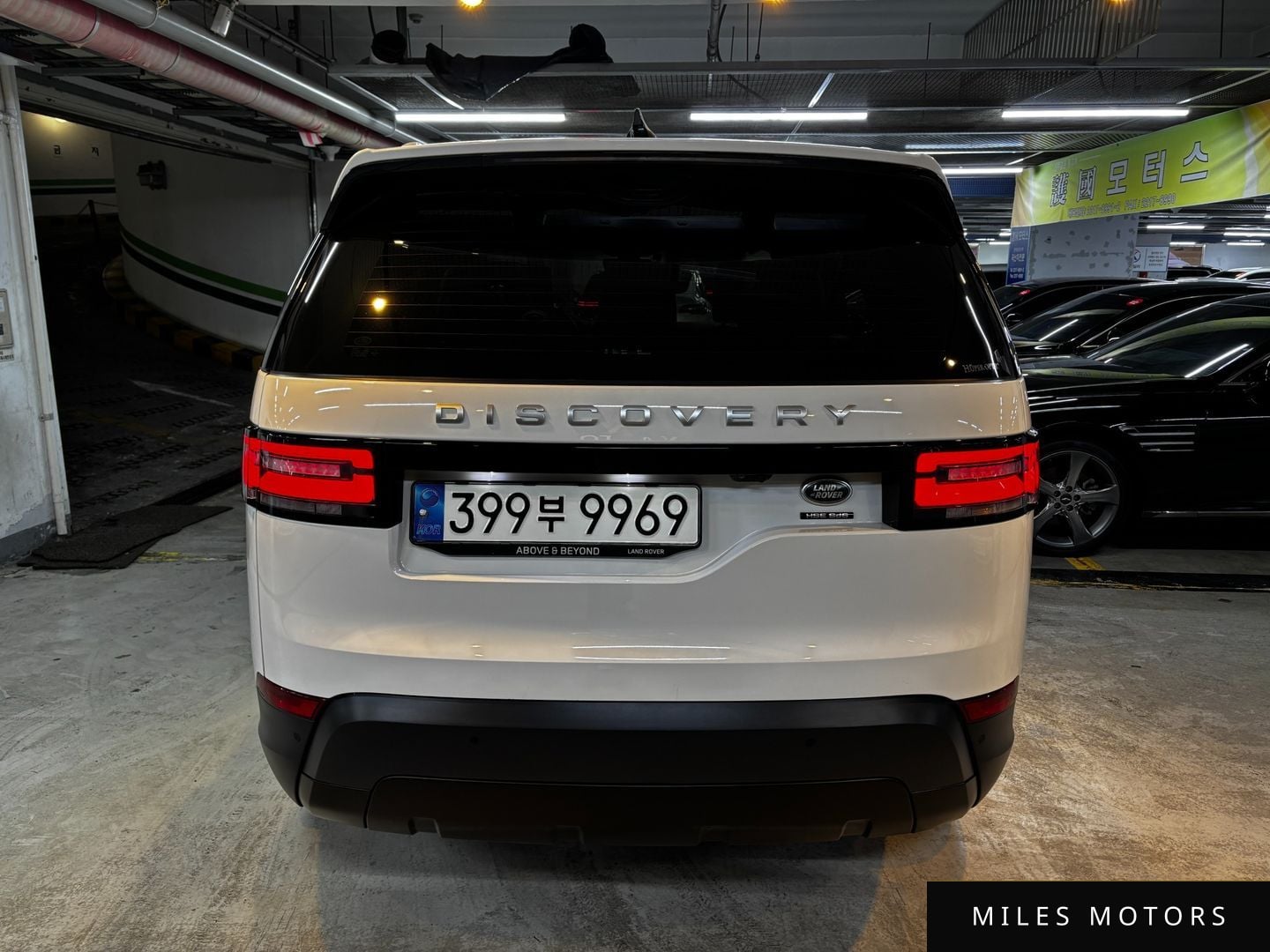 Land Rover Discovery 2020 — миниатюра 4