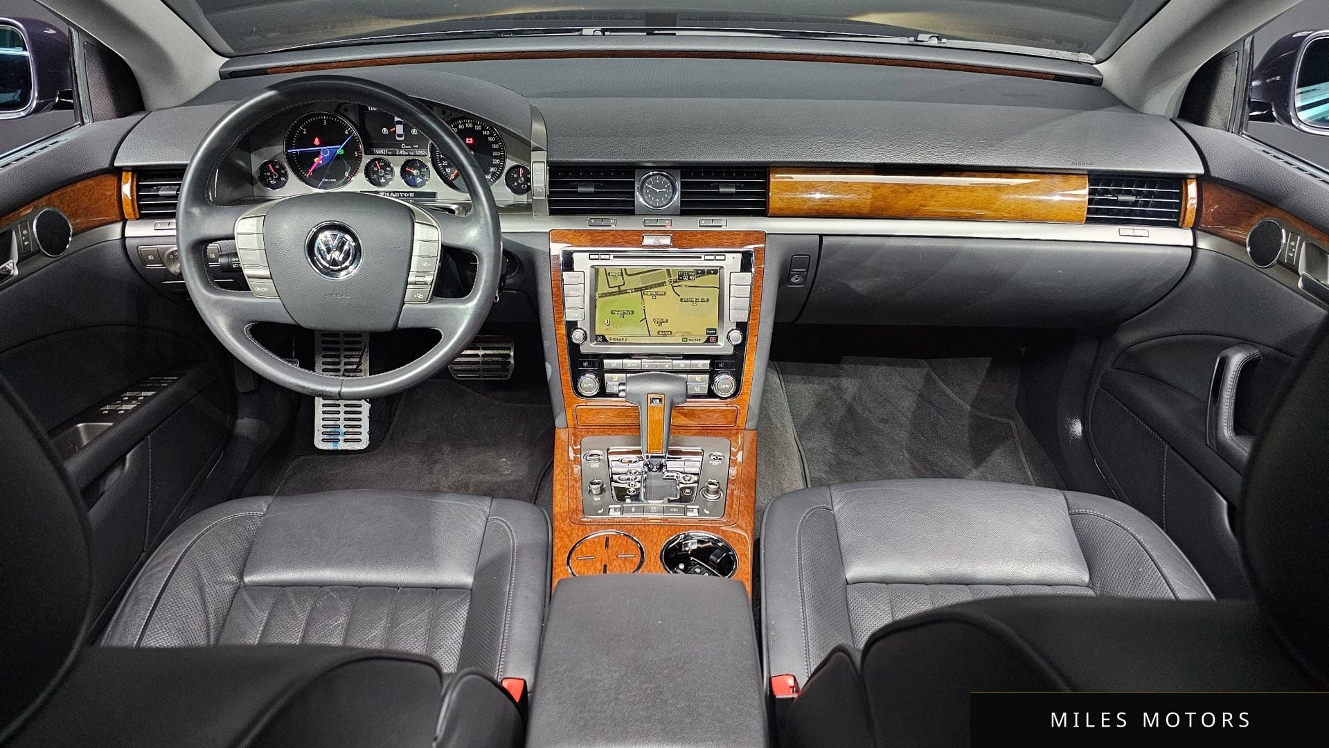 Volkswagen Phaeton 2013 — миниатюра 7