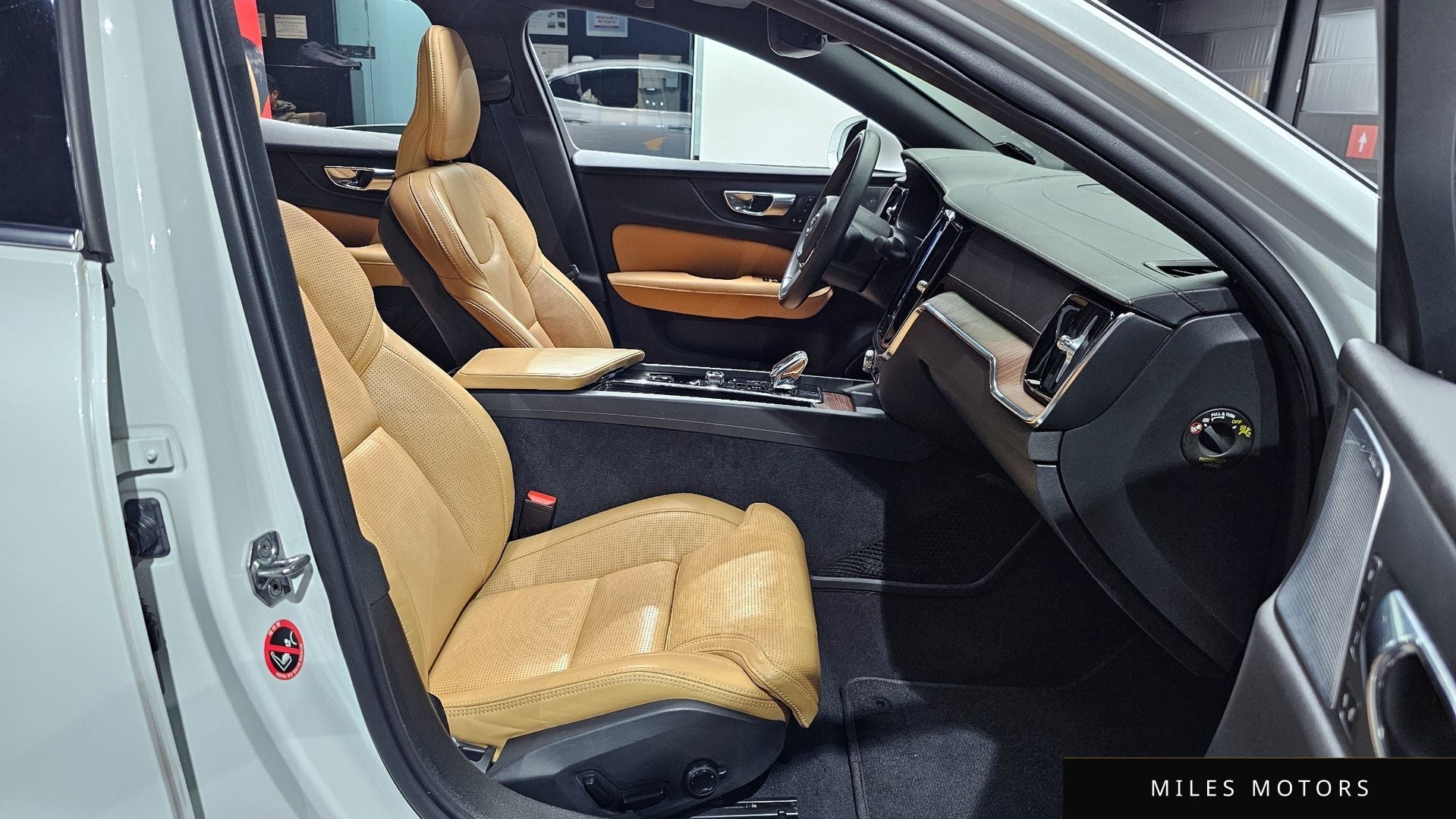 Volvo S60 2021 — миниатюра 10