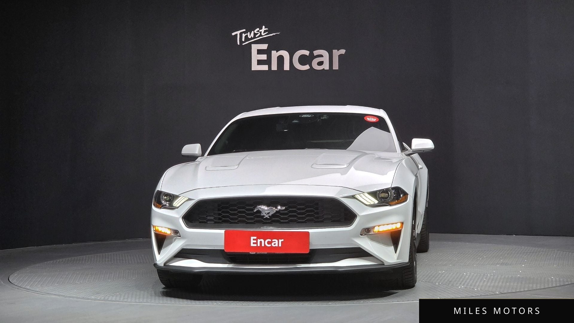 Ford 머스탱 2023 — миниатюра 3