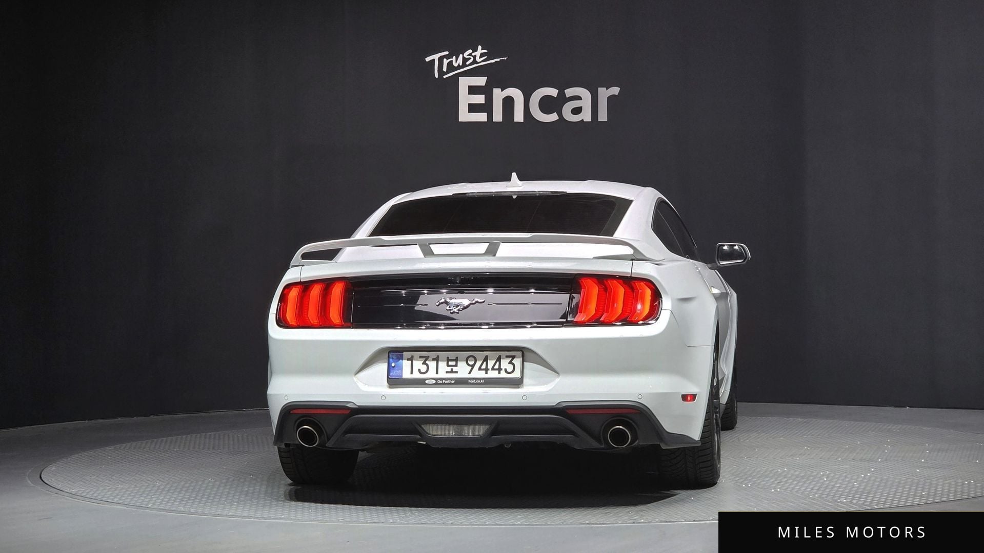Ford 머스탱 2023 — миниатюра 4