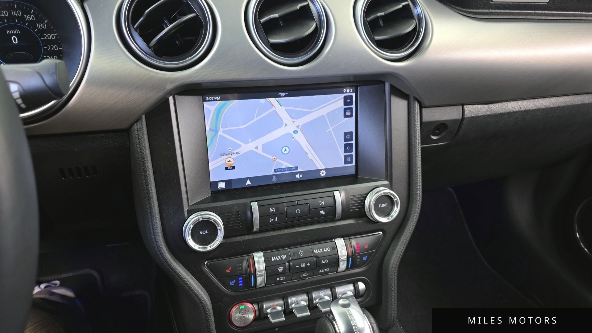 Ford 머스탱 2023 — миниатюра 14