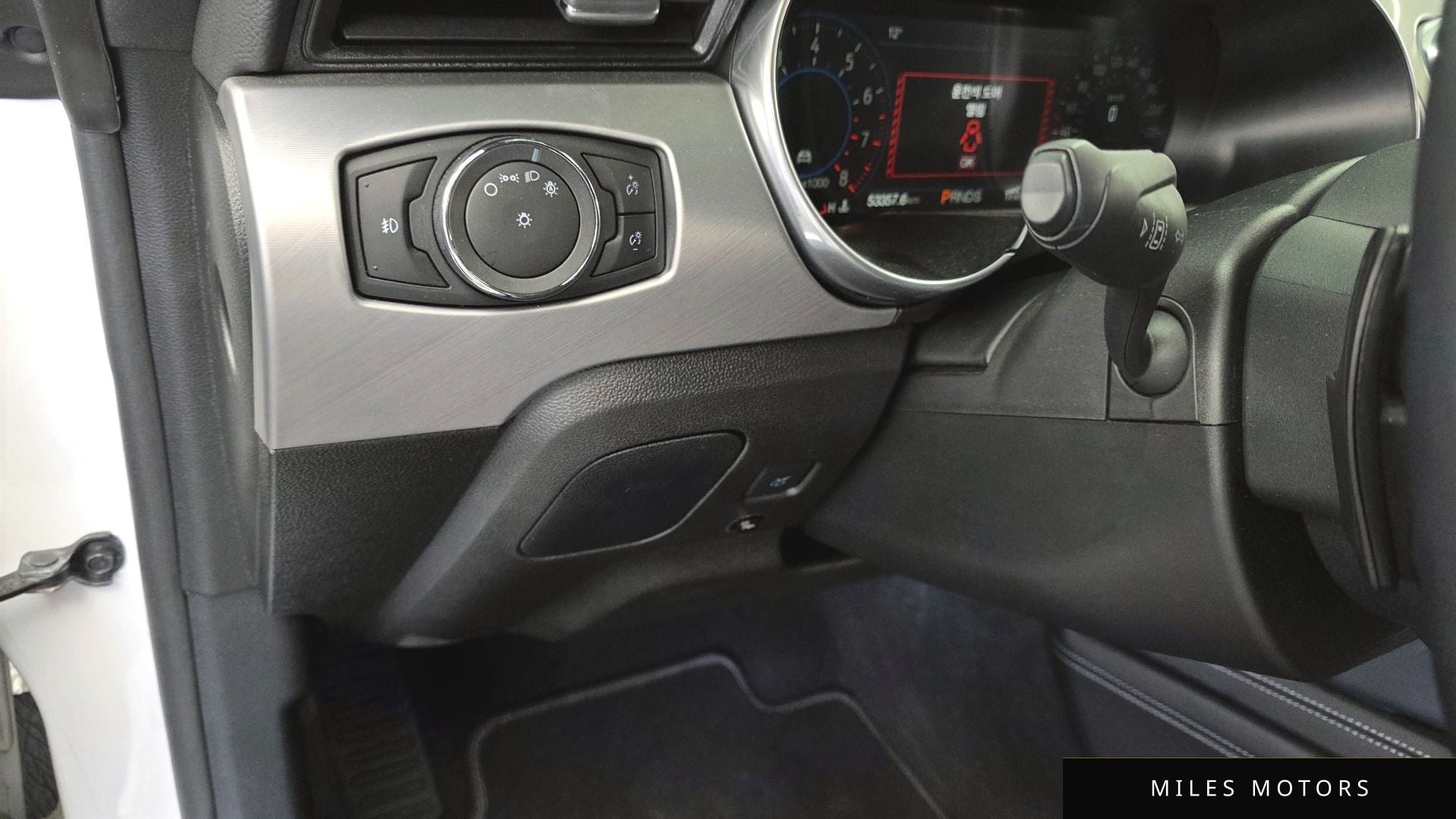 Ford 머스탱 2023 — миниатюра 18