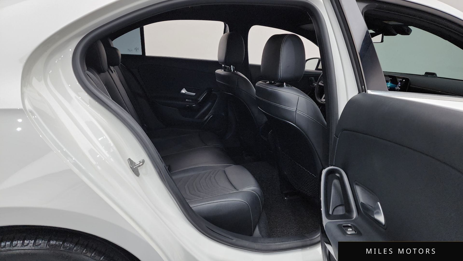 Mercedes-Benz A-Class W177 2020 — миниатюра 12