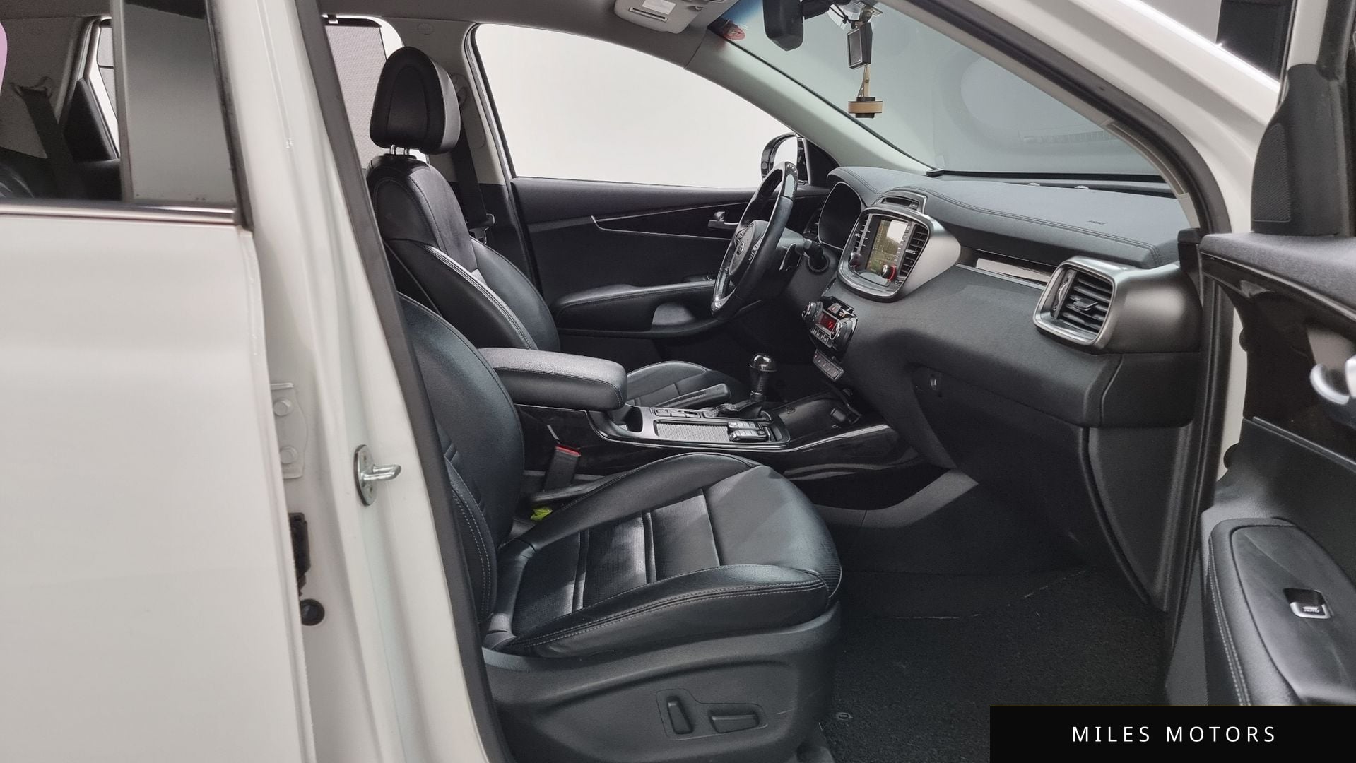 Kia Sorento 2017 — миниатюра 10
