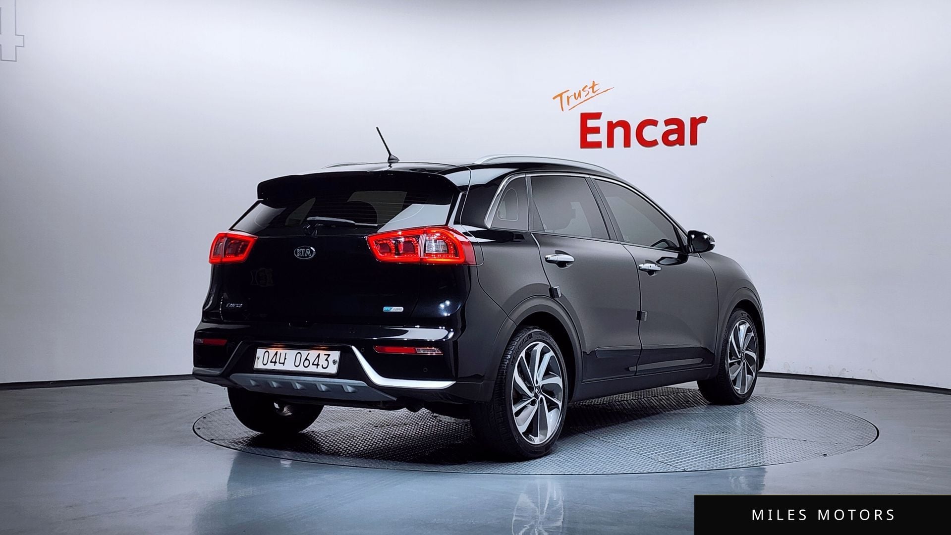 Kia Niro 2017 — миниатюра 2