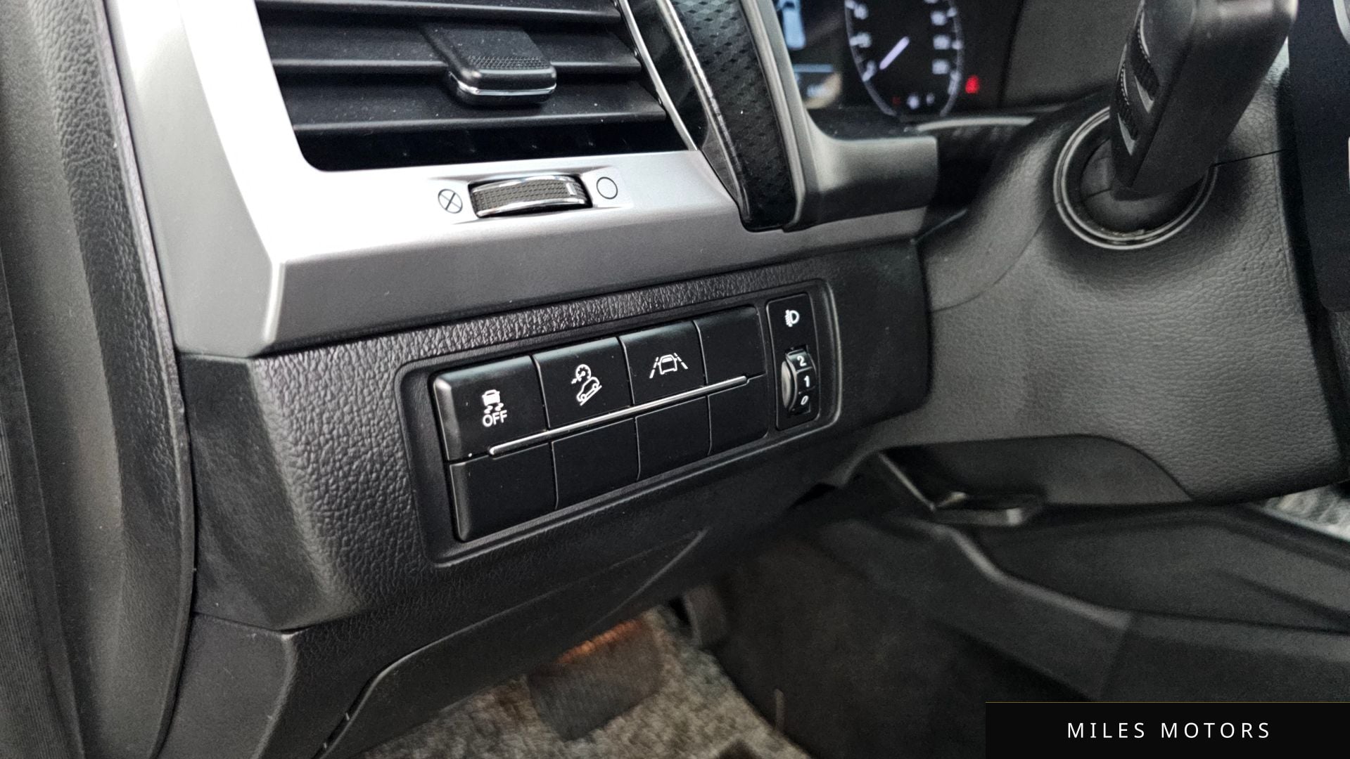KG Mobility Rexton 2021 — миниатюра 16