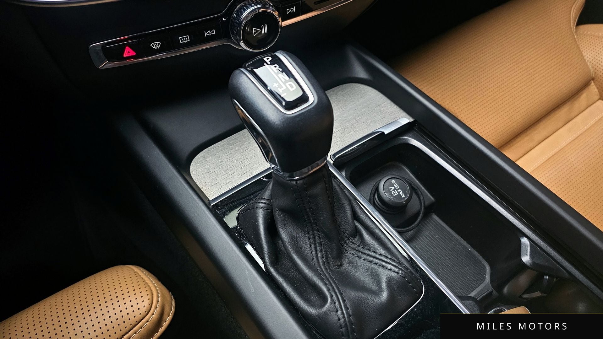 Volvo V60 2019 — миниатюра 9