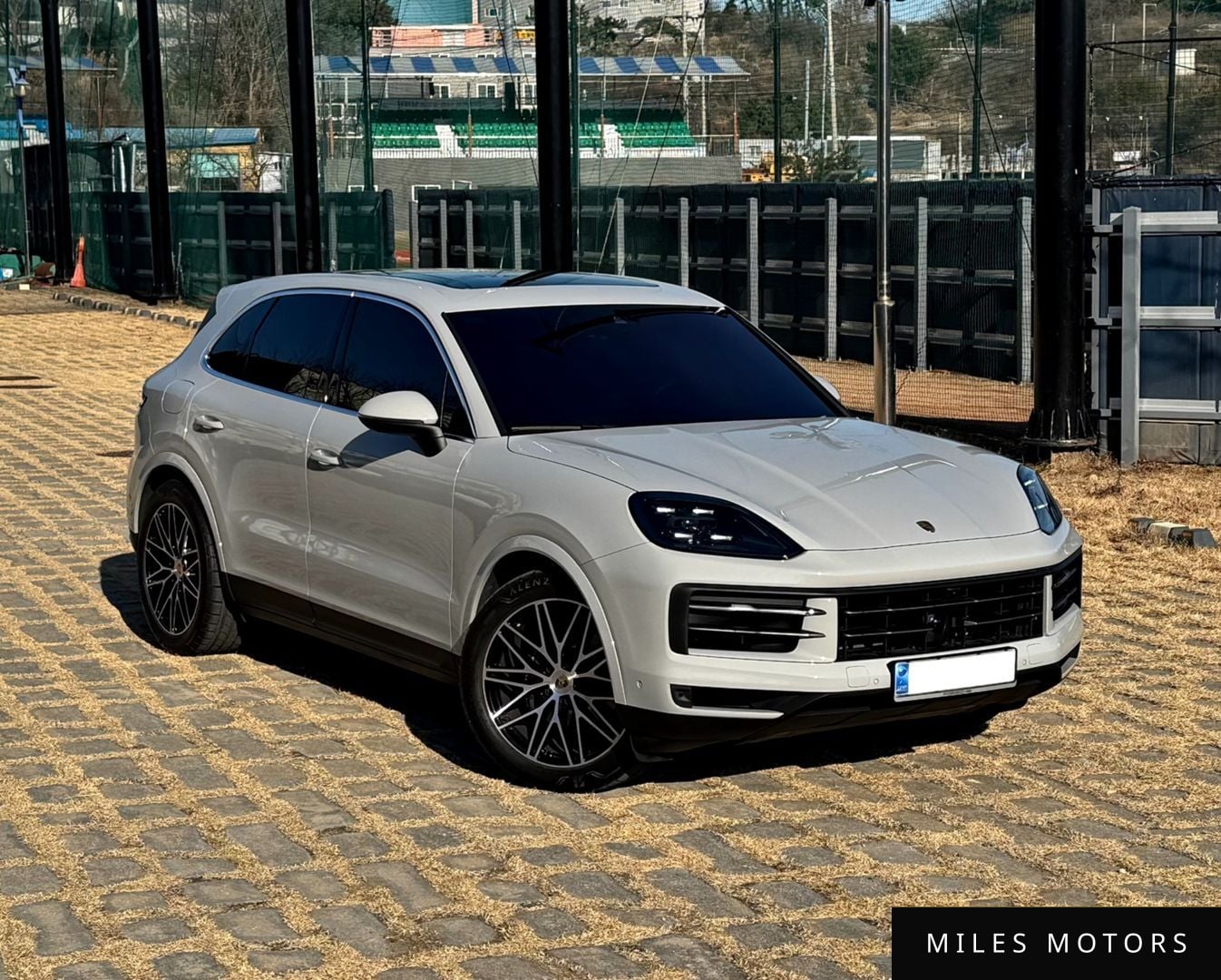 Porsche Cayenne 2024 — миниатюра 4