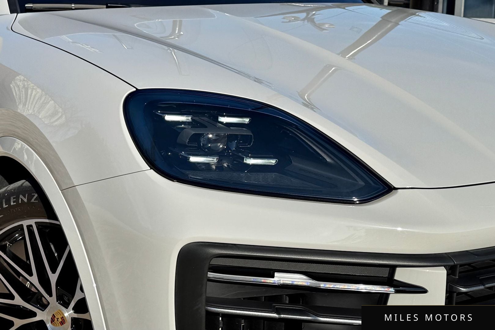 Porsche Cayenne 2024 — миниатюра 5
