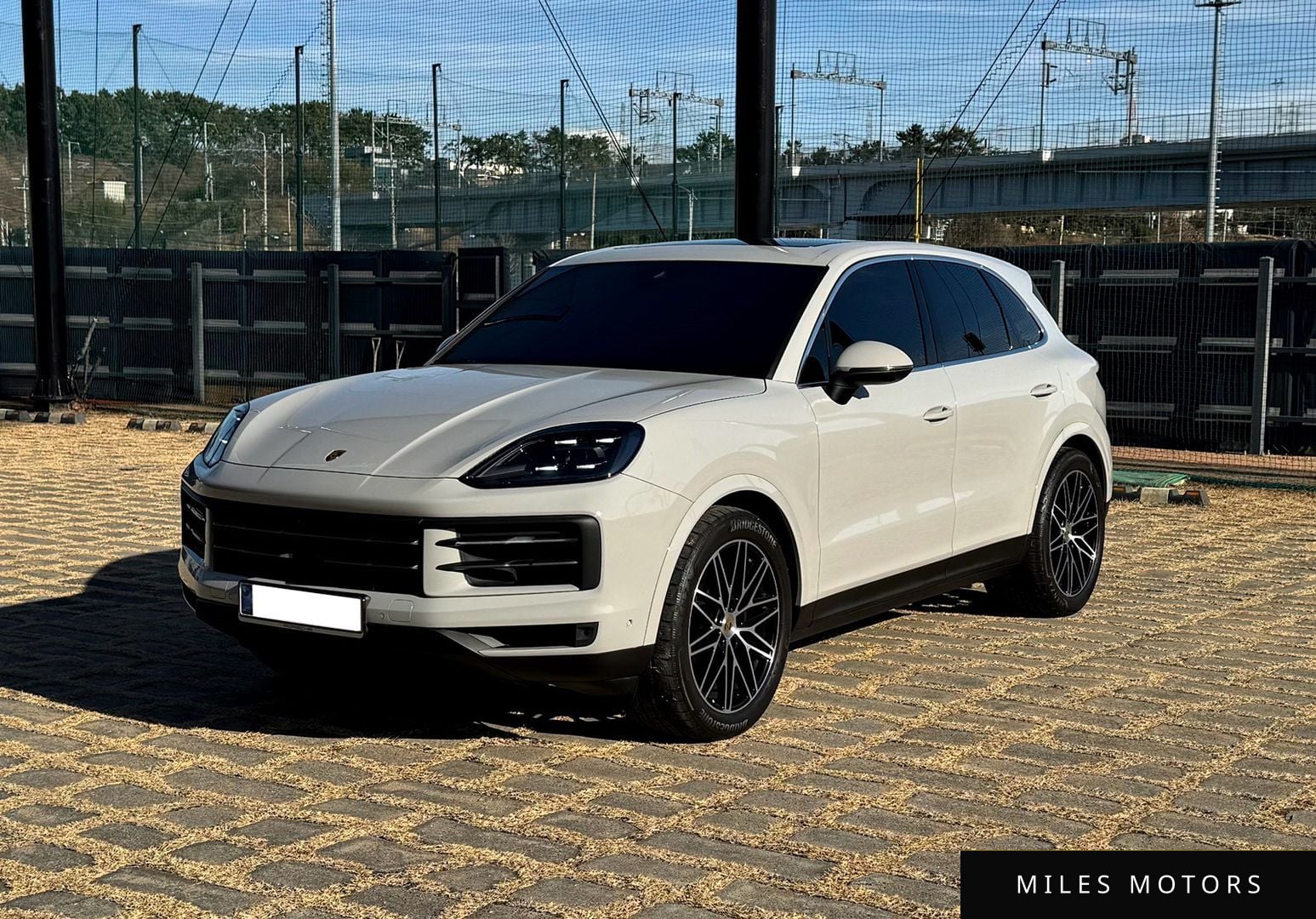 Porsche Cayenne 2024 — миниатюра 6