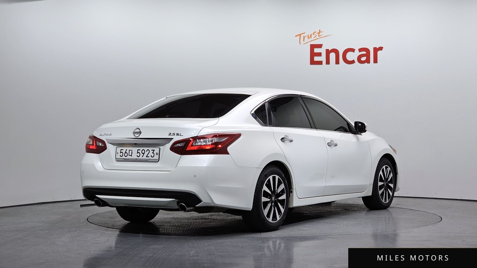 Nissan Altima 2018 — миниатюра 2