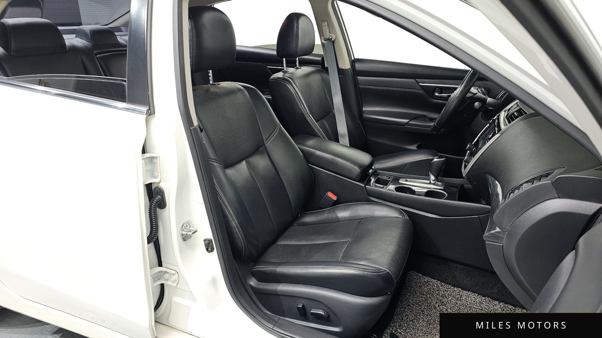 Nissan Altima 2018 — миниатюра 10
