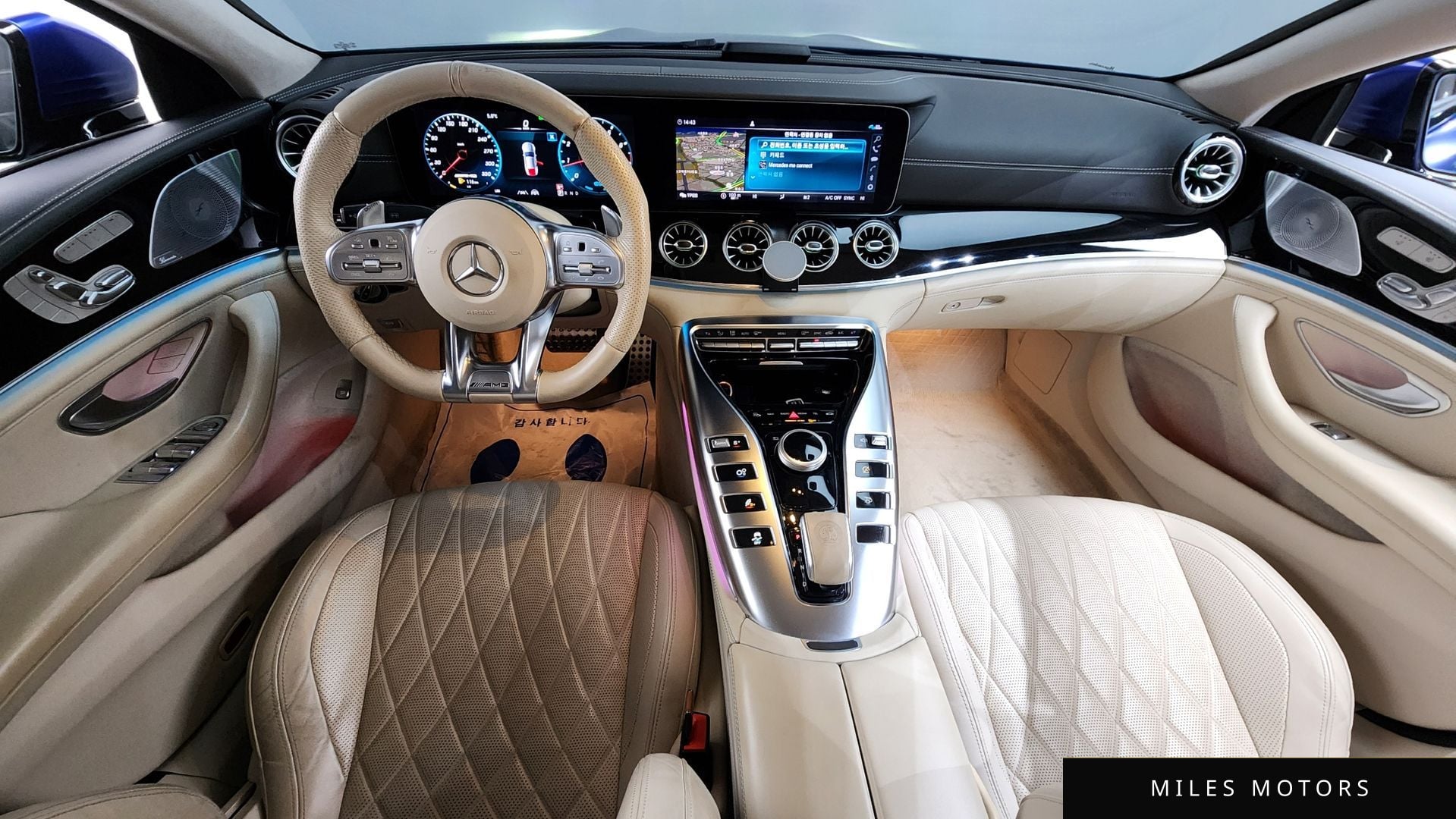 Mercedes-Benz AMG GT 2020 — миниатюра 7