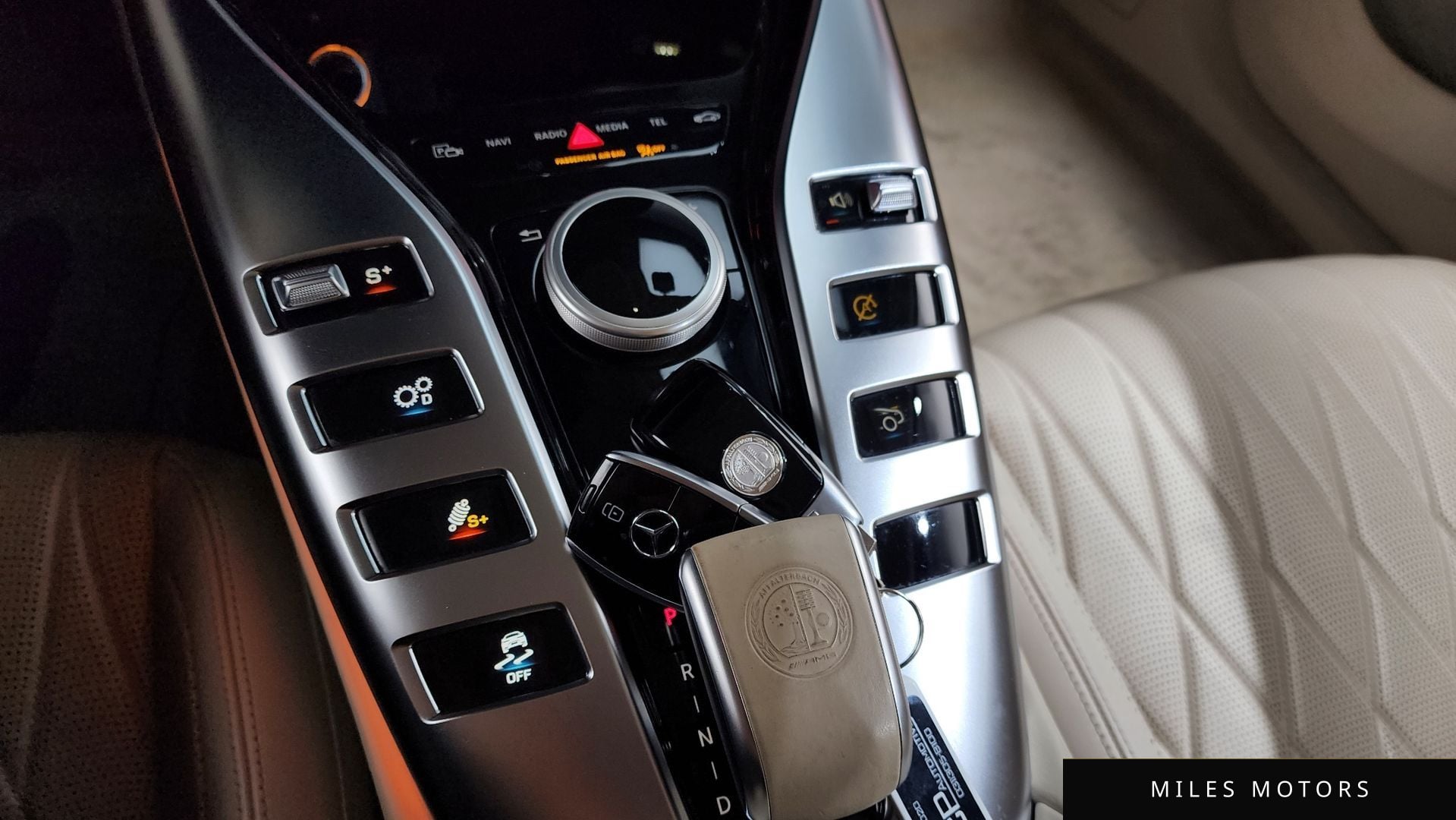 Mercedes-Benz AMG GT 2020 — миниатюра 9