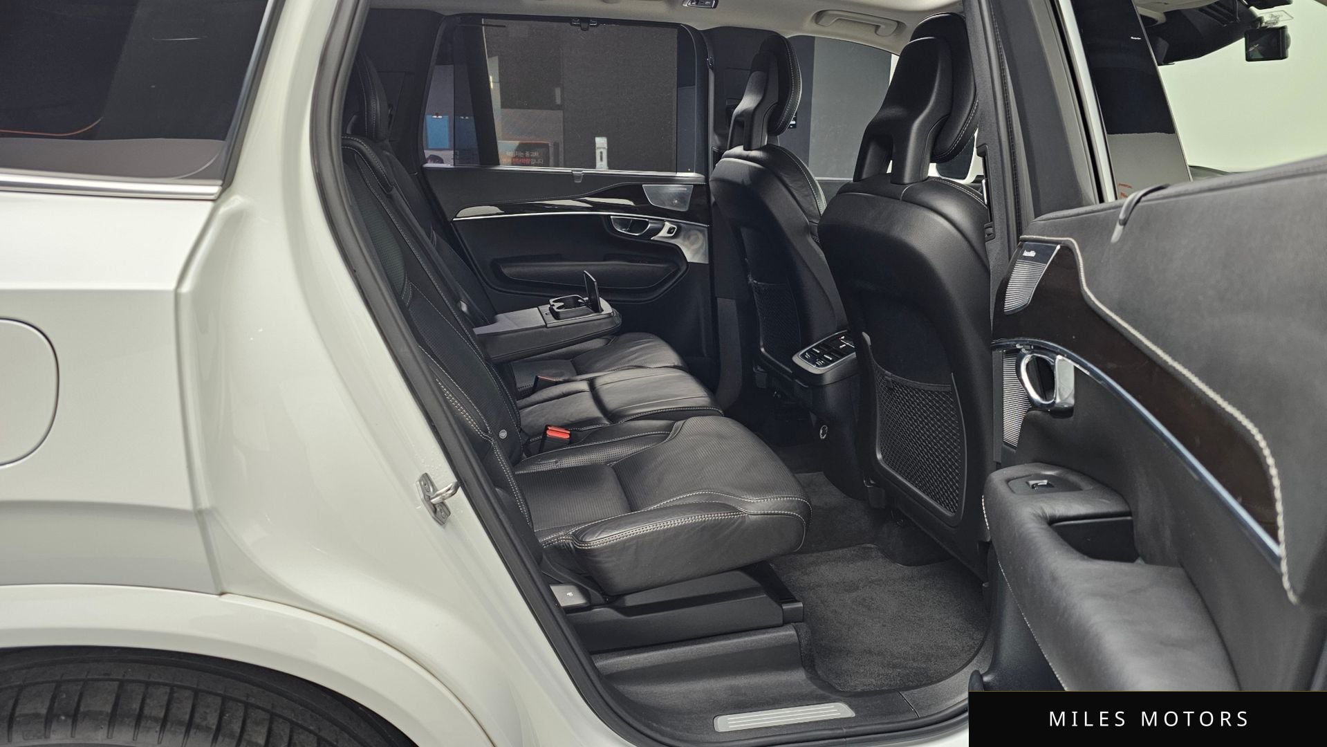Volvo XC90 2017 — миниатюра 12
