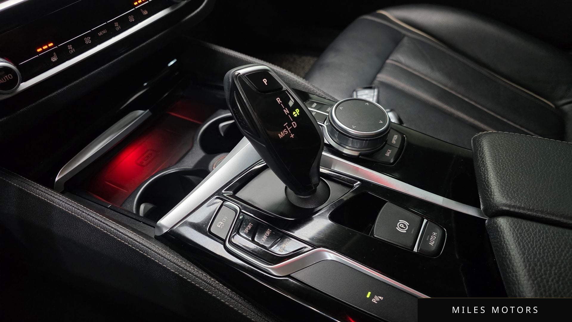 BMW 5시리즈 (G30) 2018 — миниатюра 9