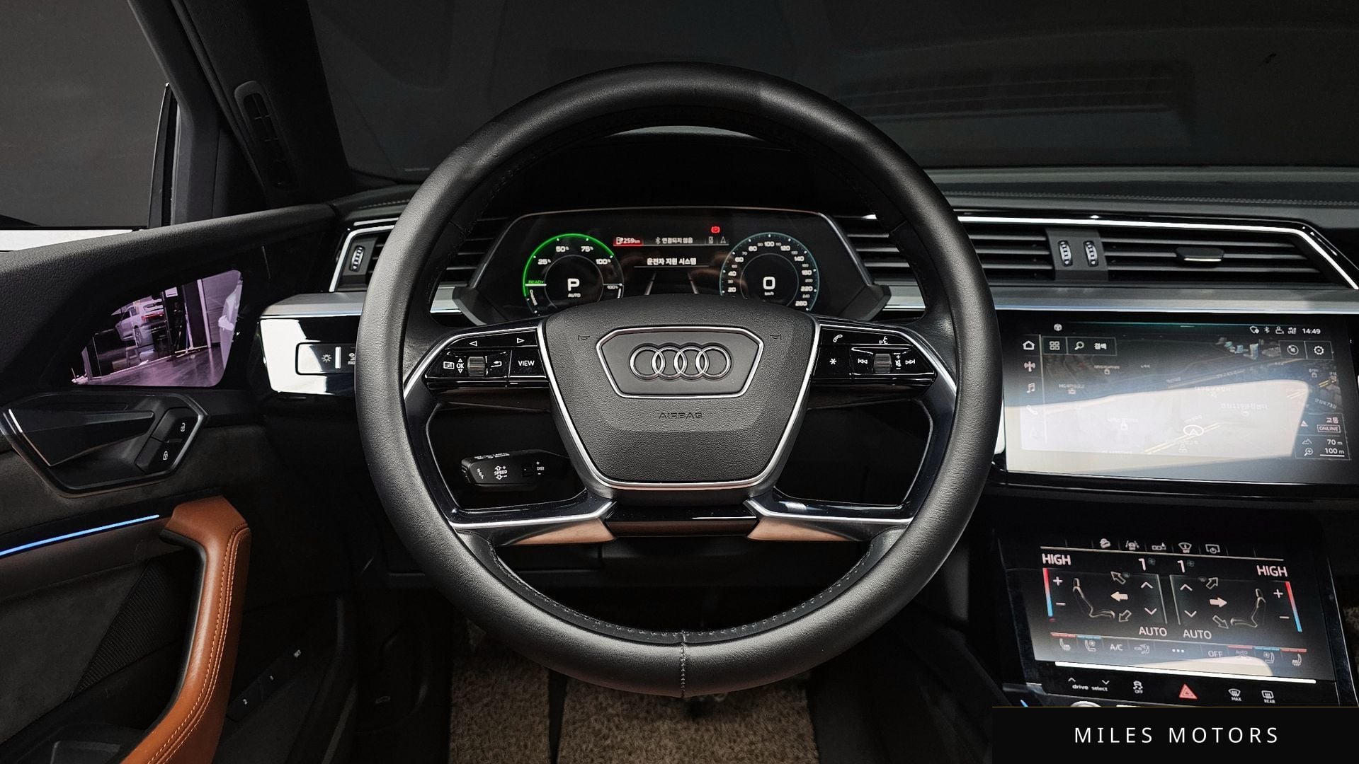 Audi e-트론 2020 — миниатюра 13