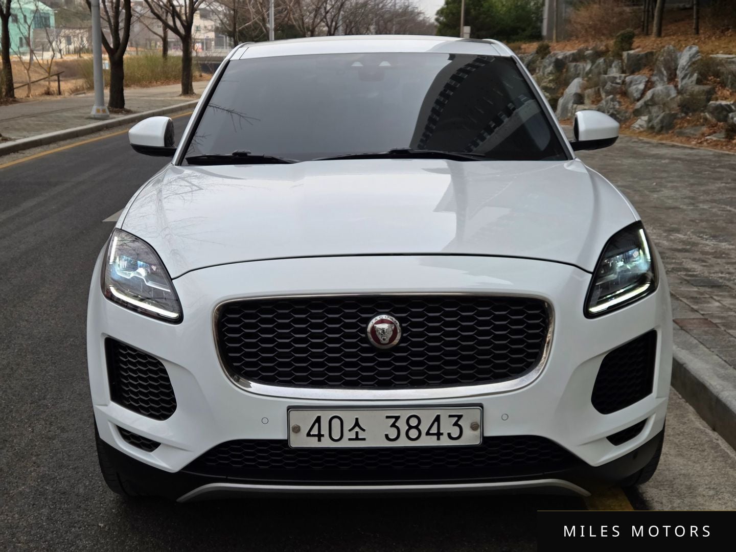 Jaguar E-PACE 2018 — миниатюра 3