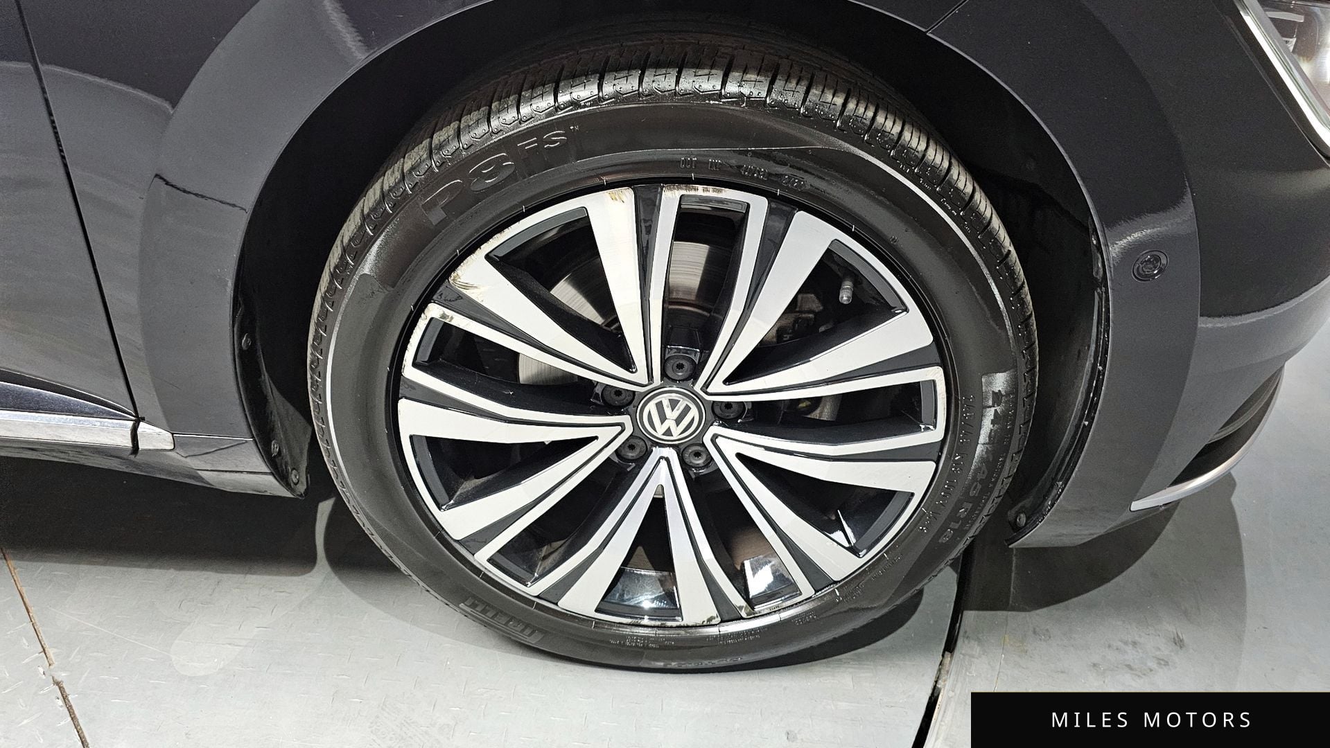 Volkswagen 아테온 2019 — миниатюра 5